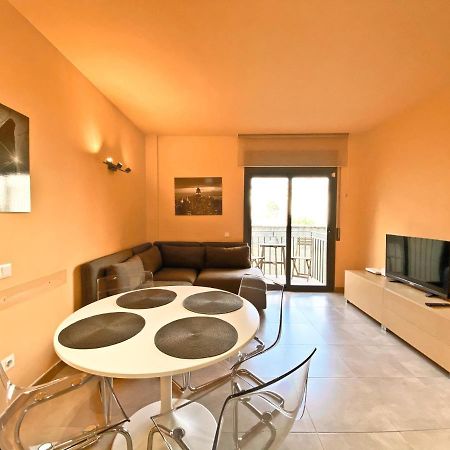 Urban Manresa-City Center Apartment With Balcony 外观 照片