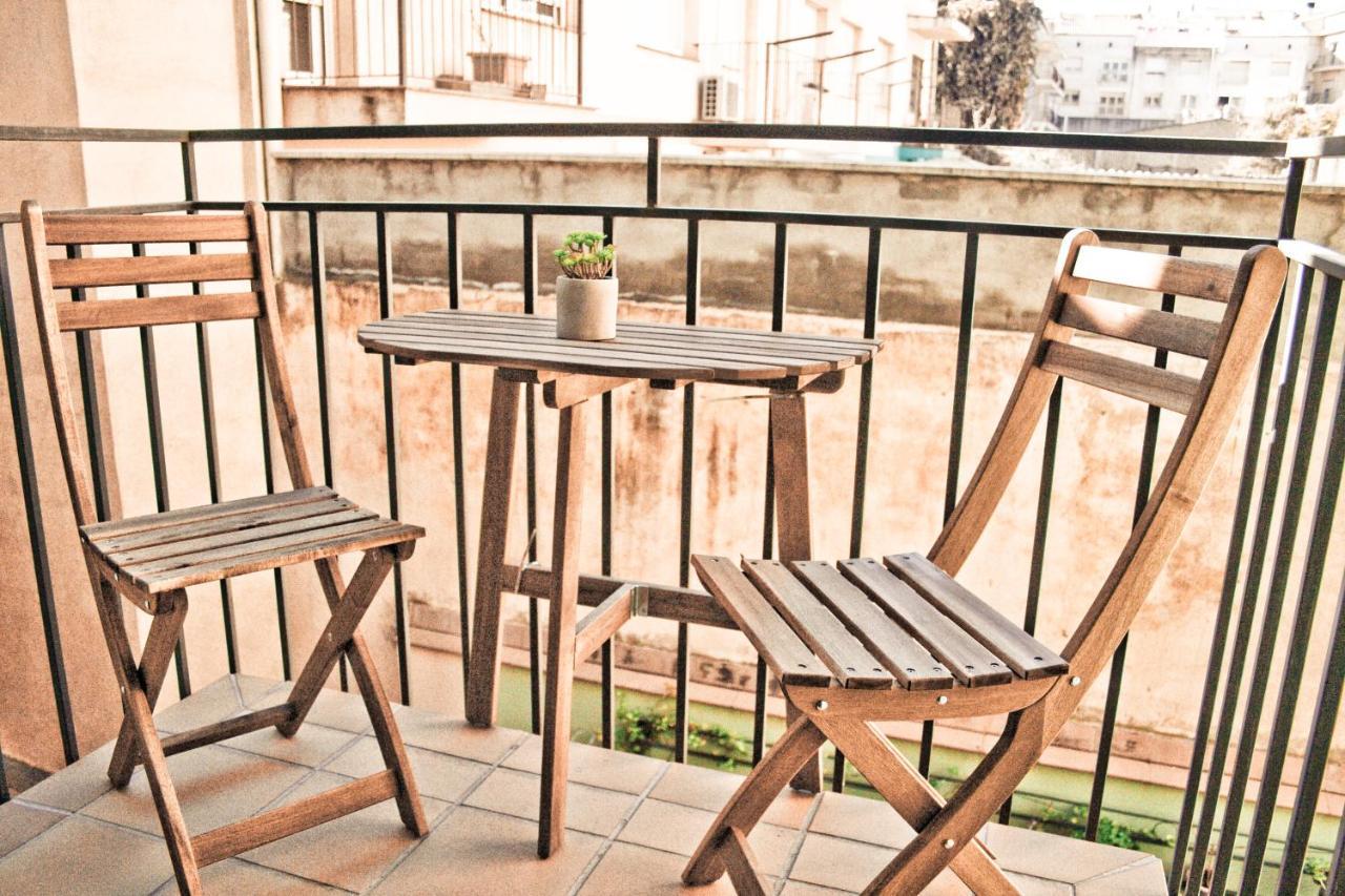 Urban Manresa-City Center Apartment With Balcony 外观 照片